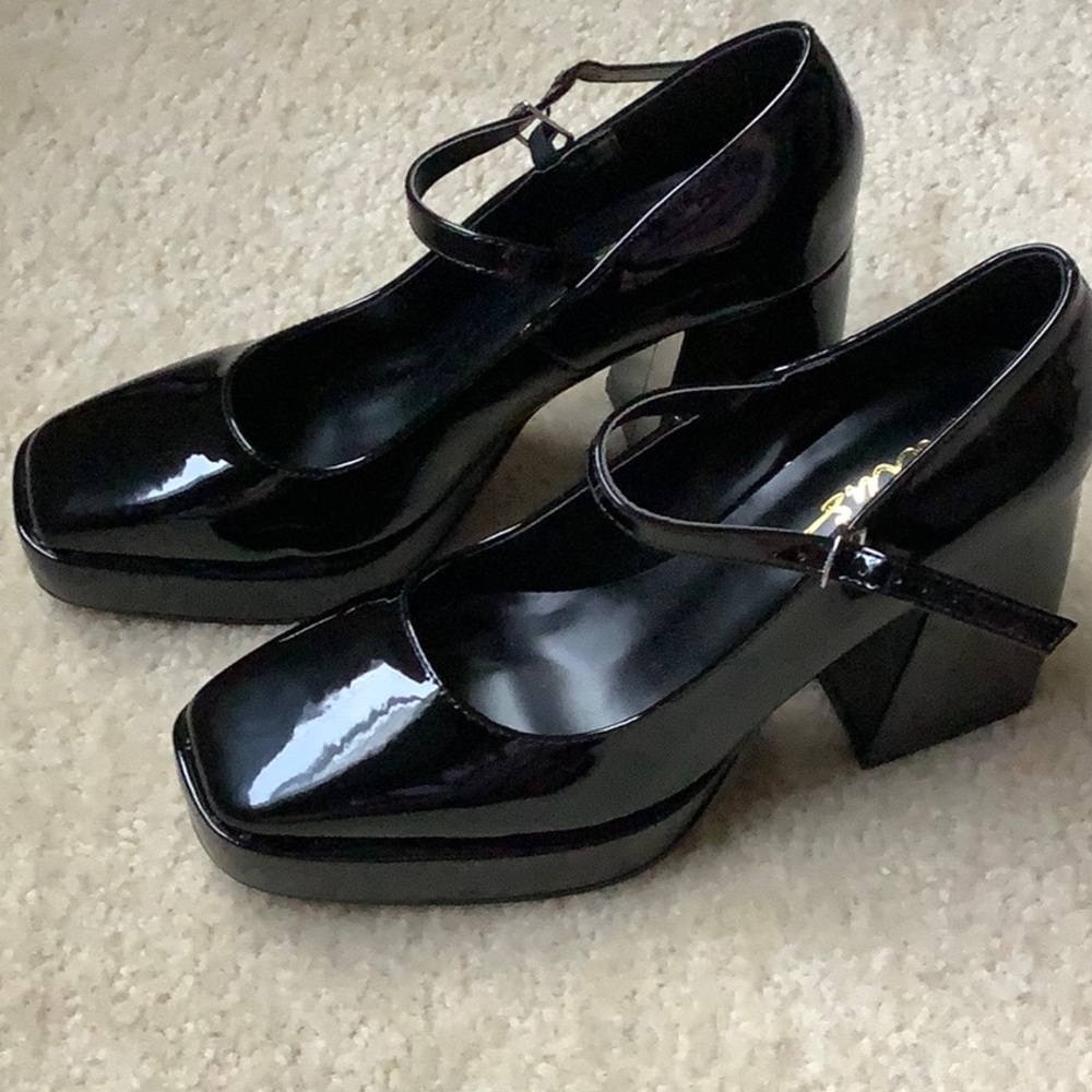 Lulus Black Patent Square Toe Platform Mary Janes NEW size 8.5